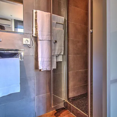 Livia Palais Des Festivals Apartment Cannes