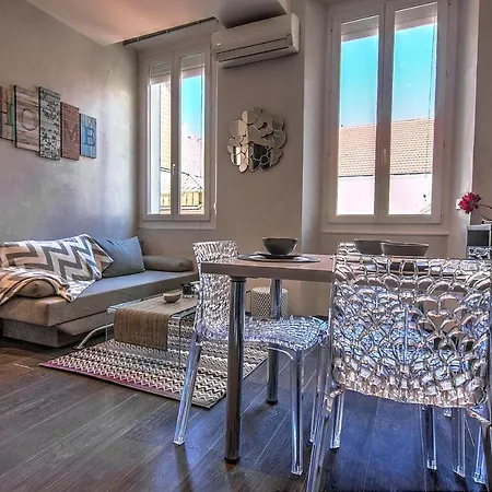 Livia Palais Des Festivals Apartment Cannes